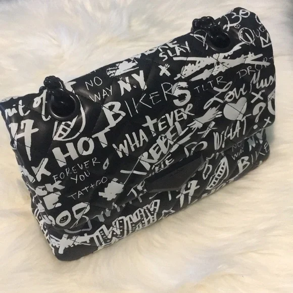 Rare Aldo Graffiti Flap Bag EUC Discontinued - Picture 2 of 8